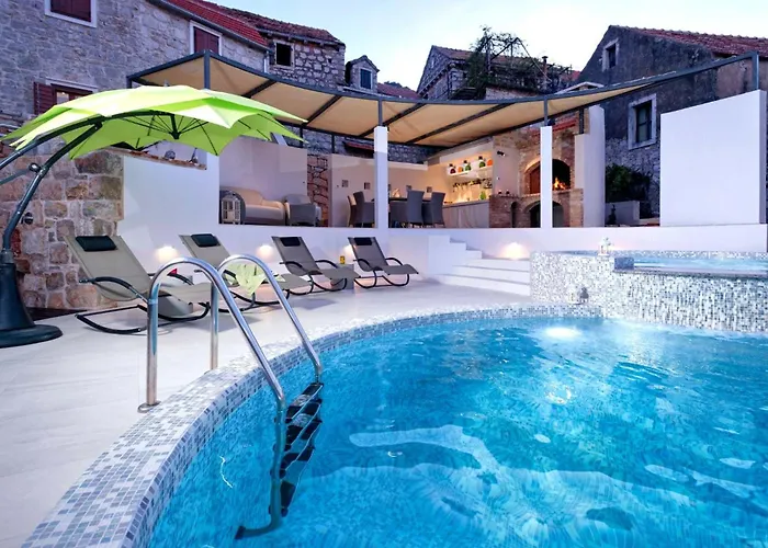 Σπίτι διακοπών Holiday Home Pitve Pitve