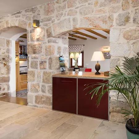 Holiday Home Pitve Feriehus