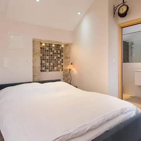 Holiday Home Pitve * Pitve