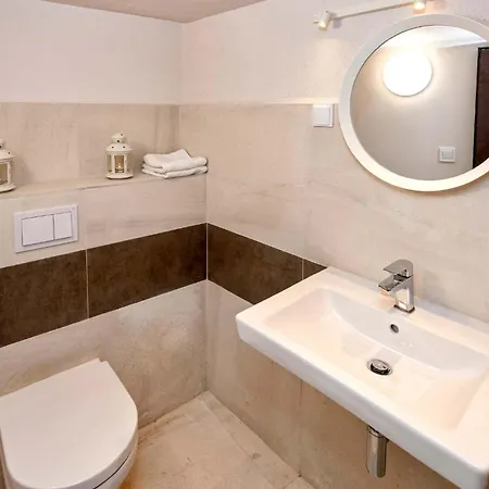 Holiday Home Pitve * Pitve