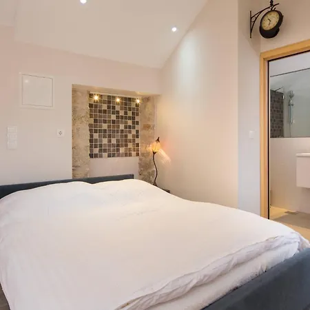 Holiday Home Pitve 펜션 *